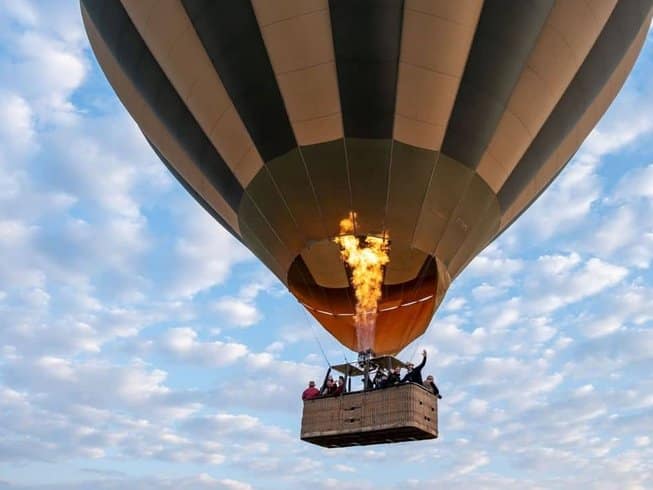 hot air balloon safari over the serengeti savannah